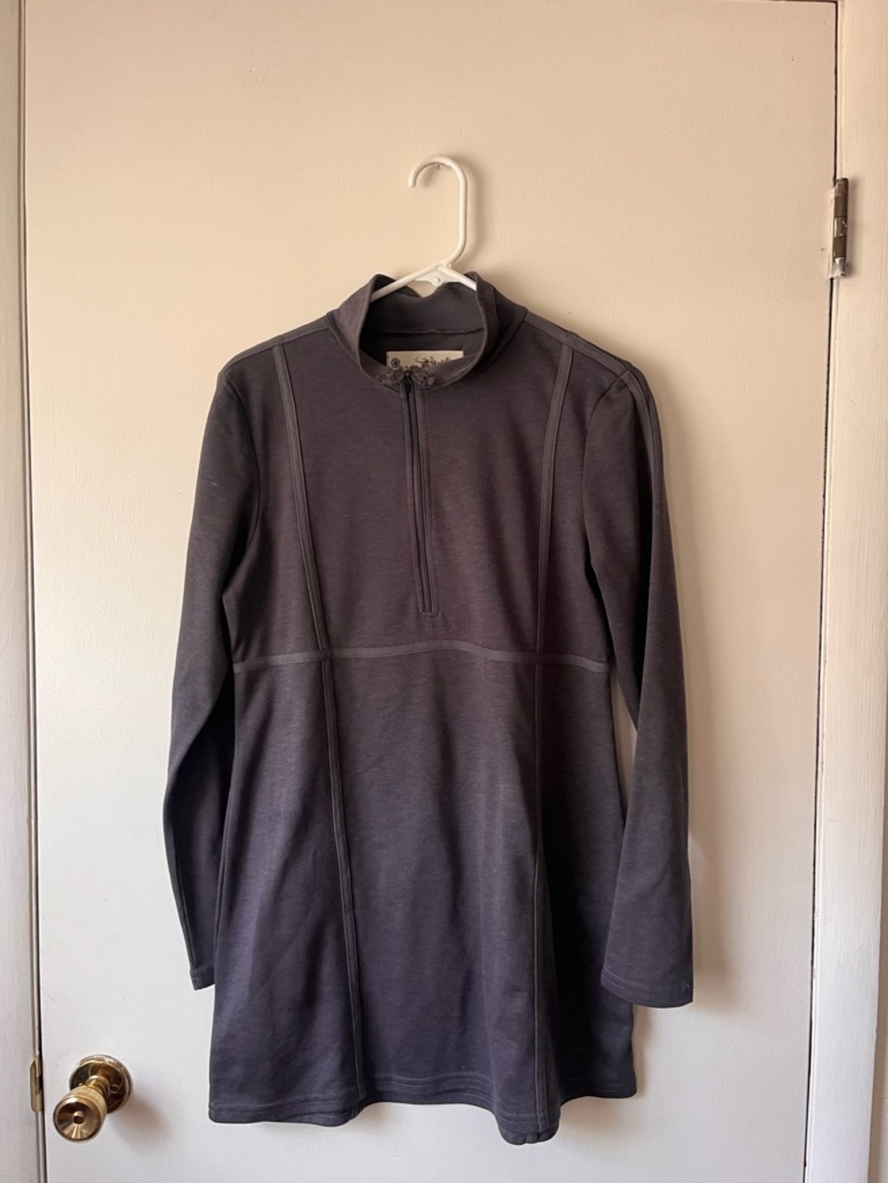 Aventura Women’s  Wool Charcoal Gray Half-Zip Tunic Sweatshirt Size Medium